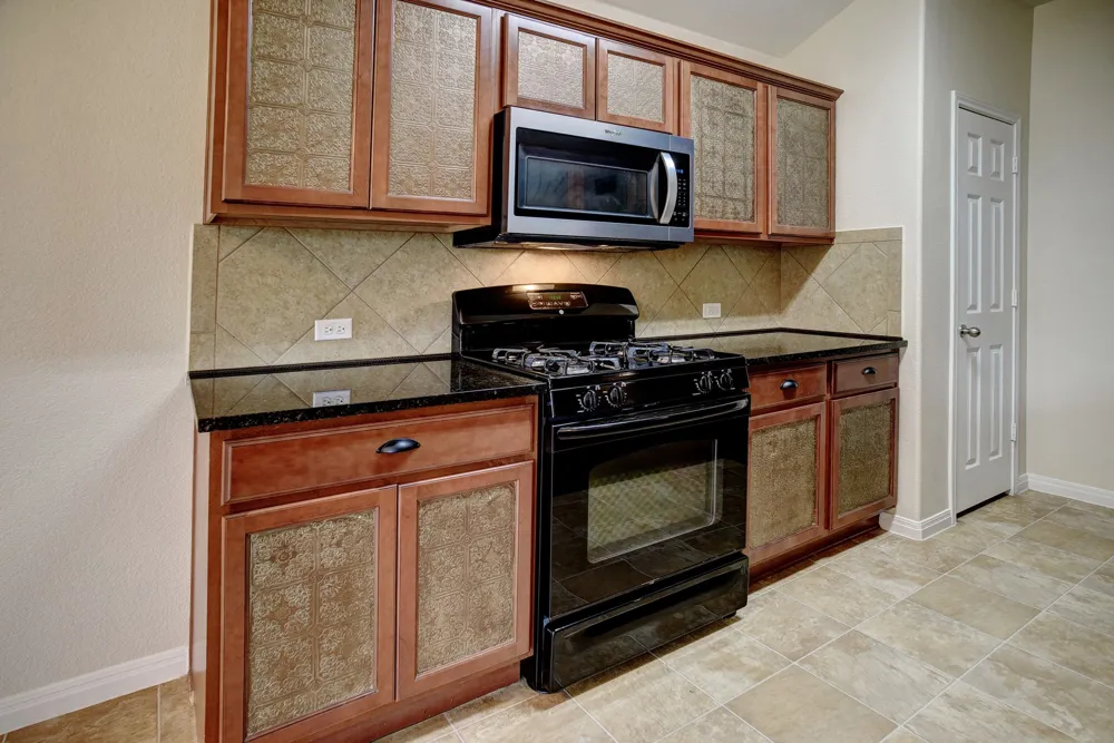 208 Wild Cat Drive Bastrop, TX 78602