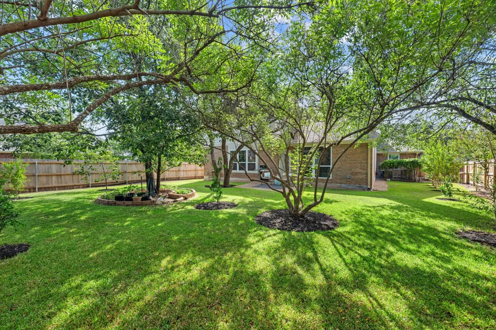 10808 Beachmont Lane Austin, TX 78739
