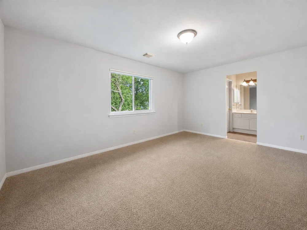 10808 Beachmont Lane Austin, TX 78739