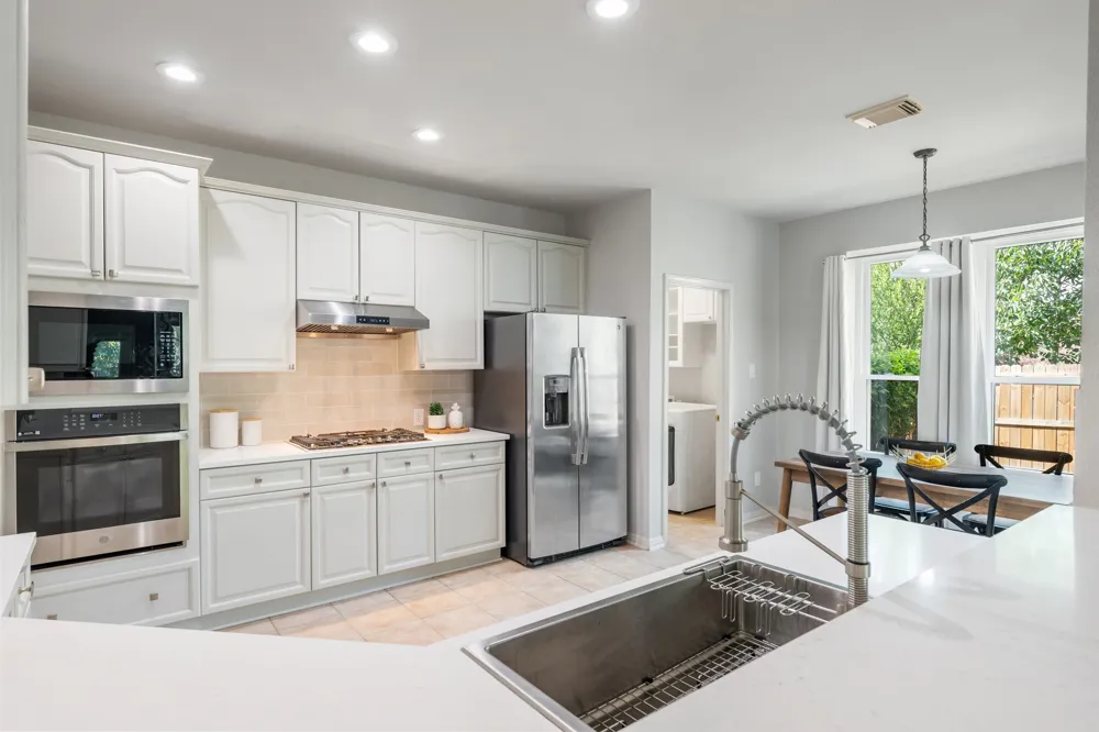 10808 Beachmont Lane Austin, TX 78739