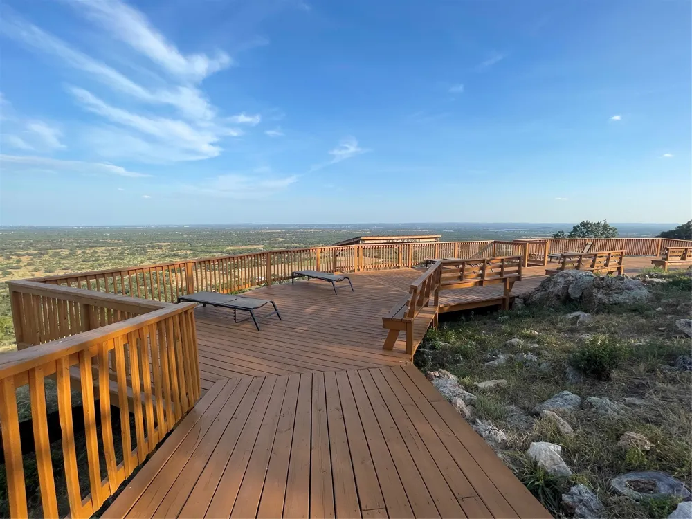 97 Hidden Cove Kingsland, TX 78639