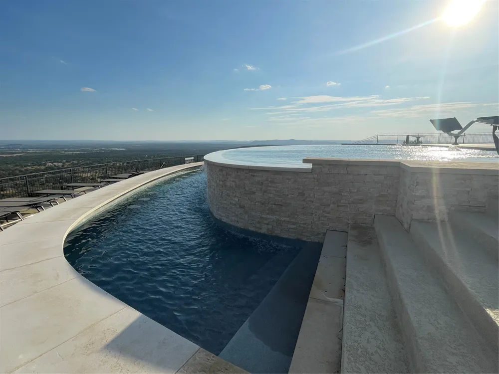 97 Hidden Cove Kingsland, TX 78639