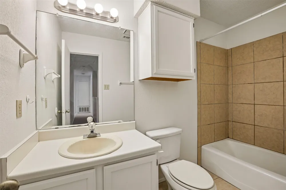 4205 Iriona Bend Austin, TX 78749