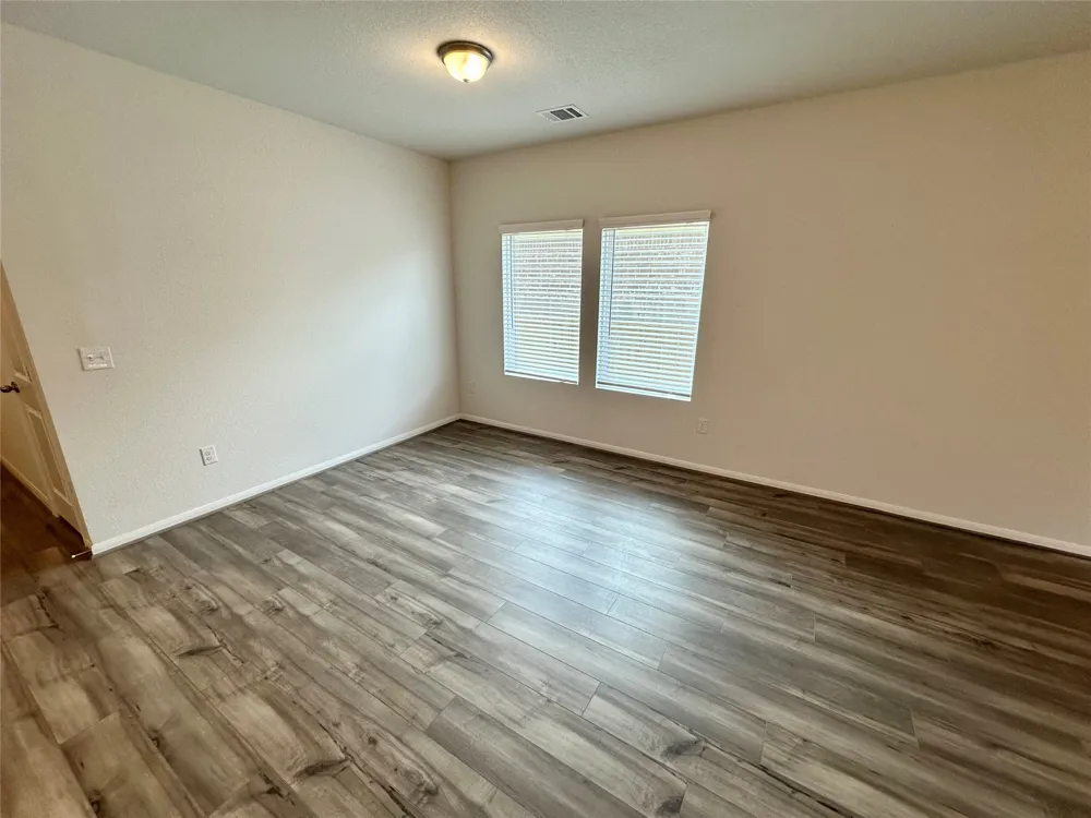 230 Olympic Drive Kyle, TX 78640