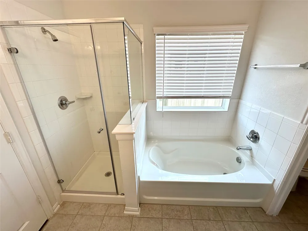230 Olympic Drive Kyle, TX 78640