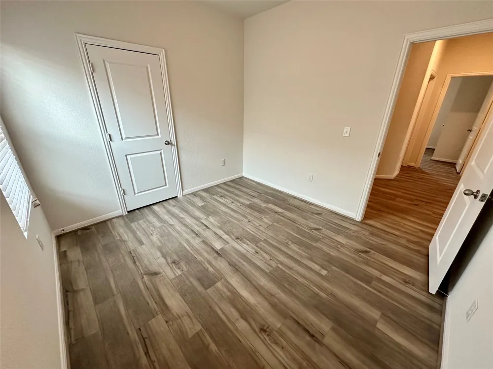 230 Olympic Drive Kyle, TX 78640