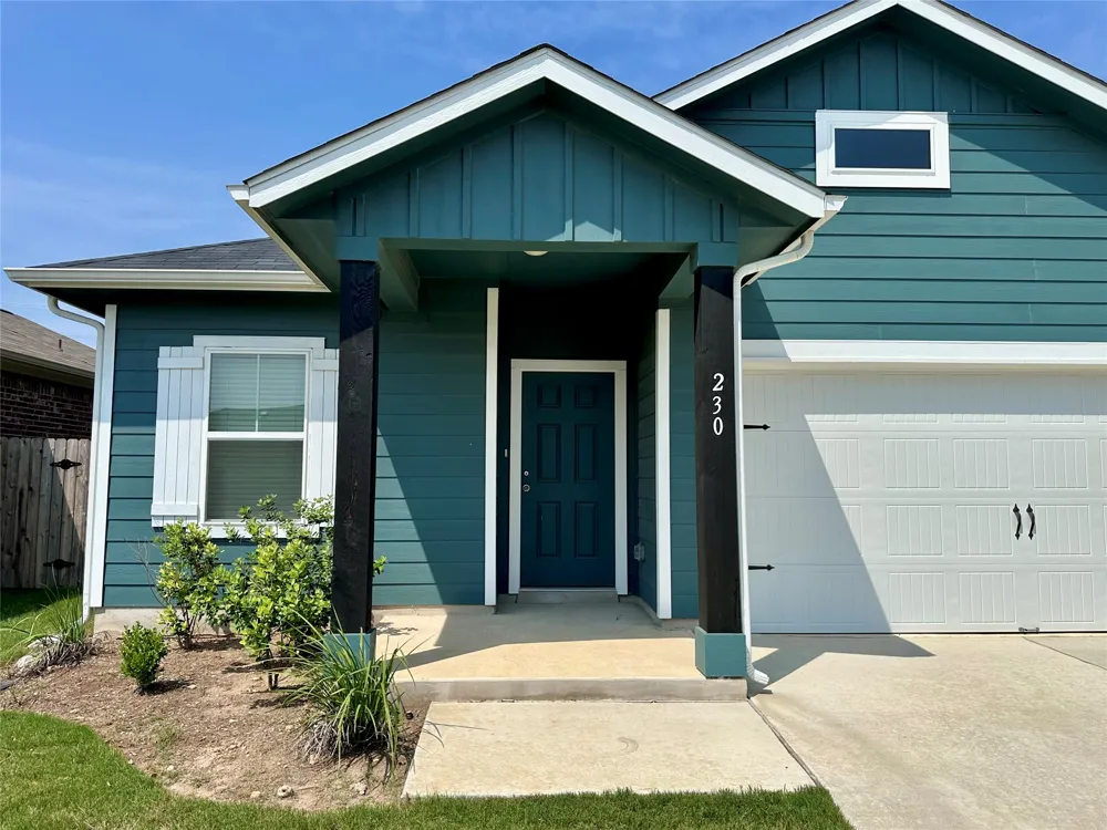230 Olympic Drive Kyle, TX 78640