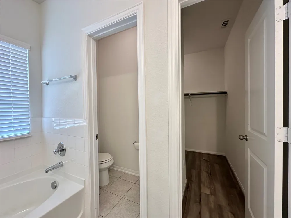 230 Olympic Drive Kyle, TX 78640
