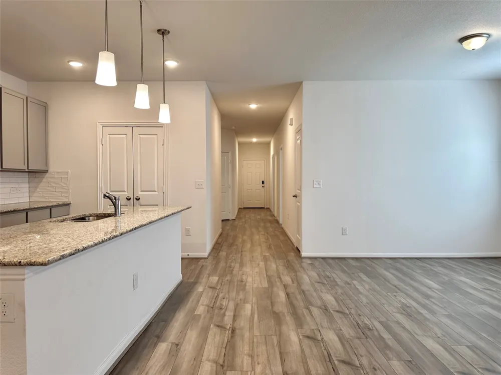 230 Olympic Drive Kyle, TX 78640