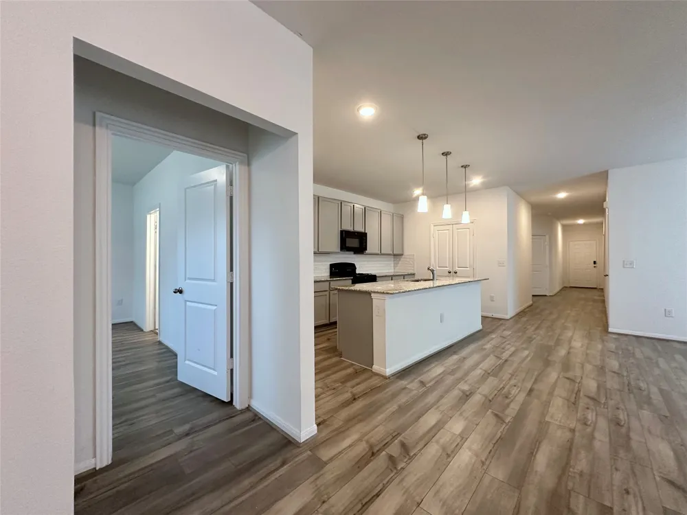 230 Olympic Drive Kyle, TX 78640