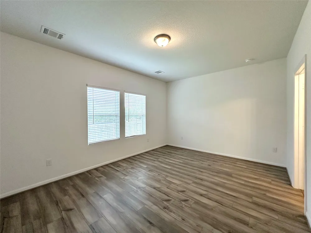 230 Olympic Drive Kyle, TX 78640