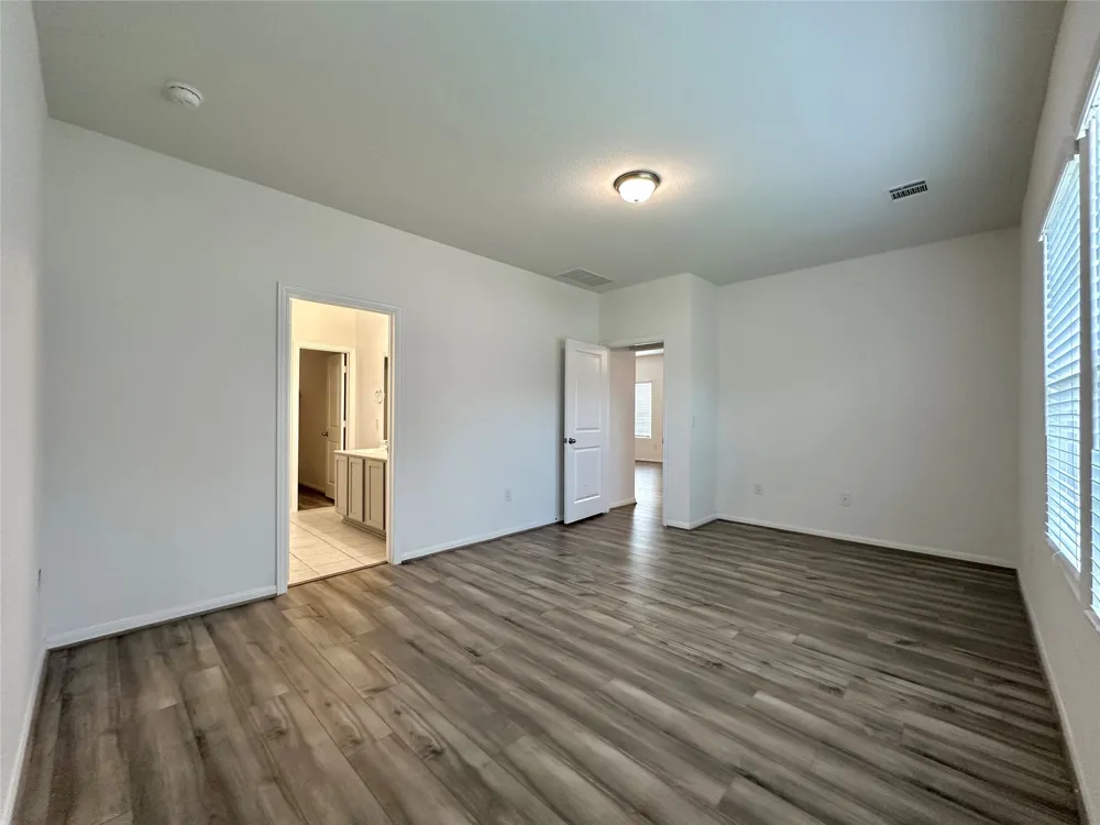 230 Olympic Drive Kyle, TX 78640