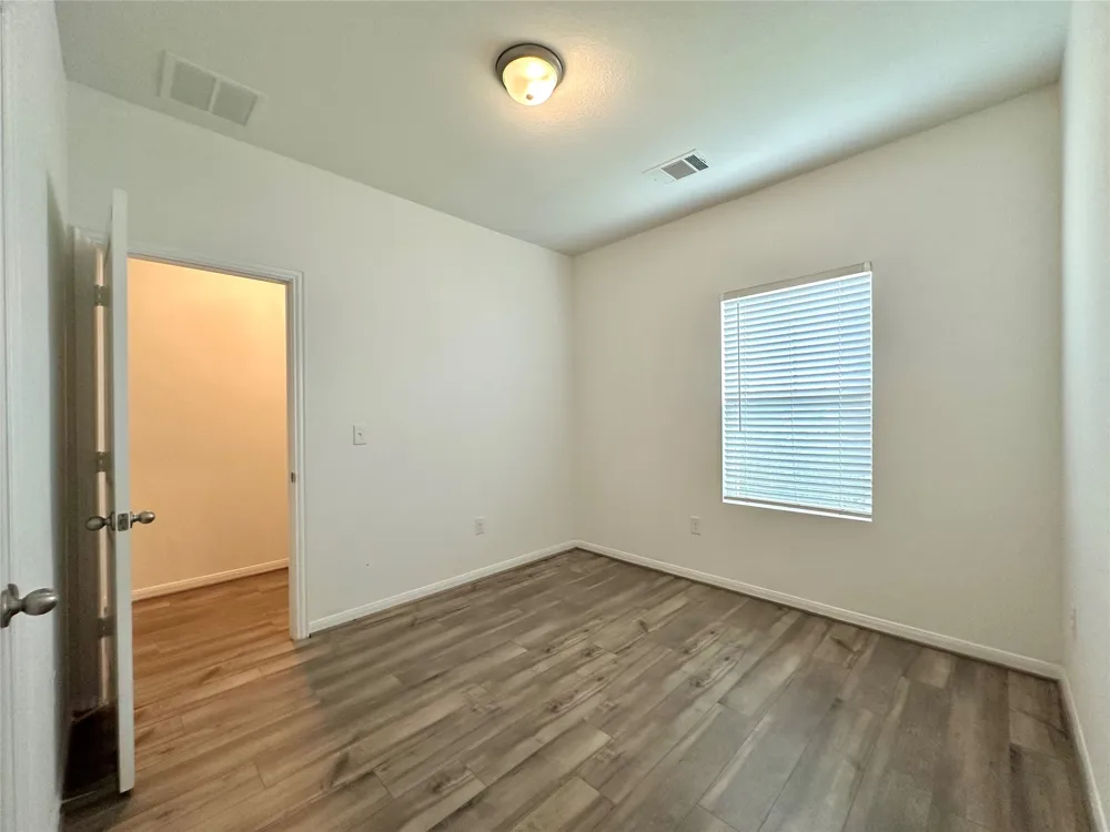 230 Olympic Drive Kyle, TX 78640