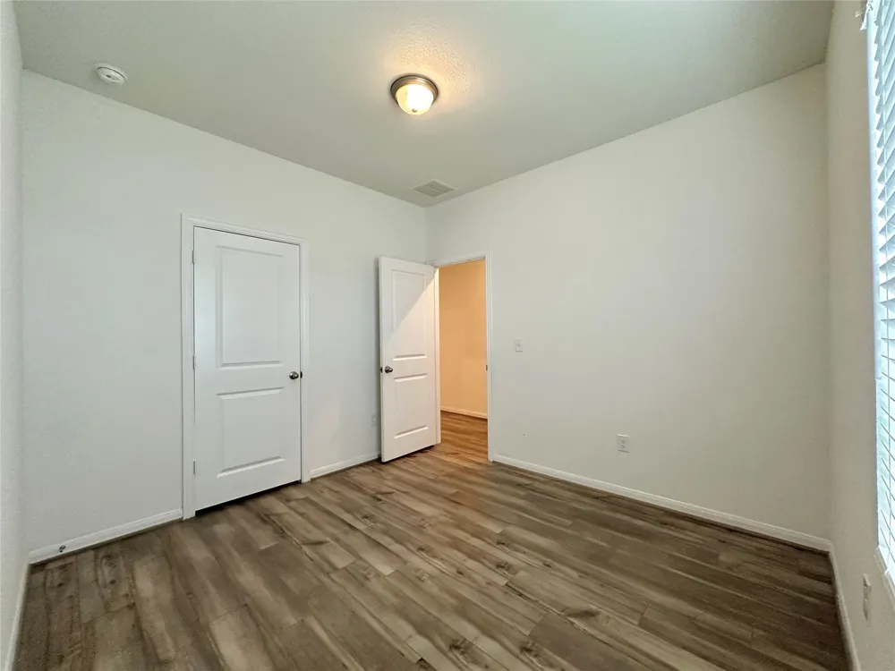 230 Olympic Drive Kyle, TX 78640