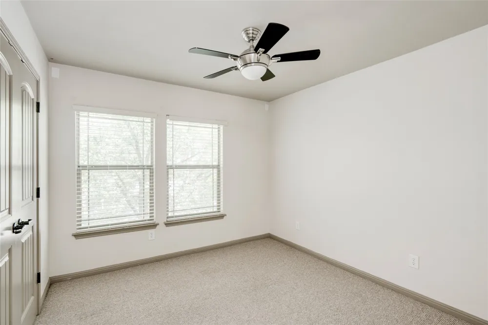 483 McGarity Kyle, TX 78640