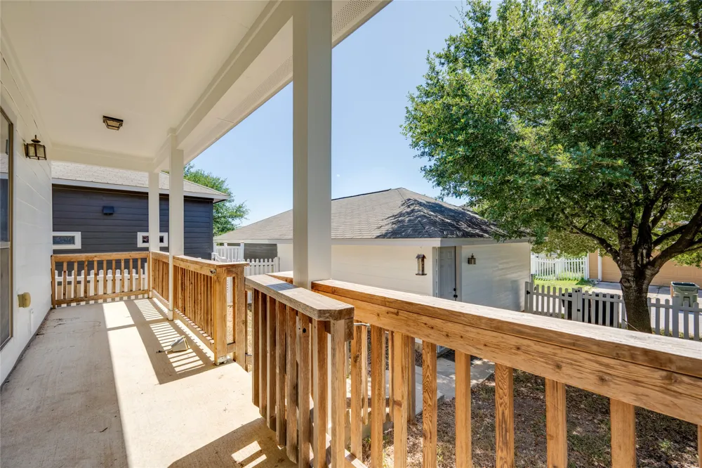 483 McGarity Kyle, TX 78640