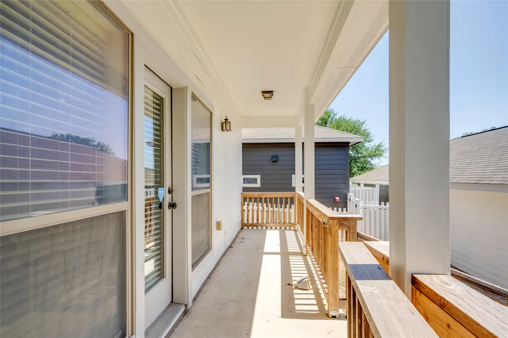 483 McGarity Kyle, TX 78640