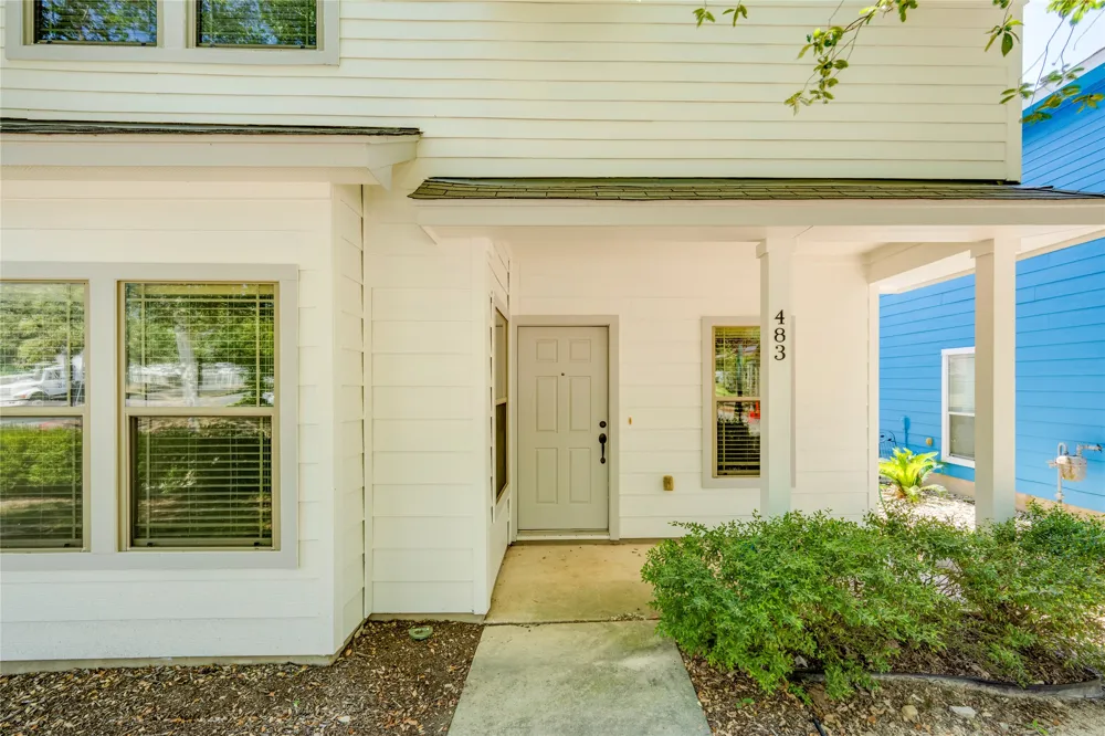 483 McGarity Kyle, TX 78640
