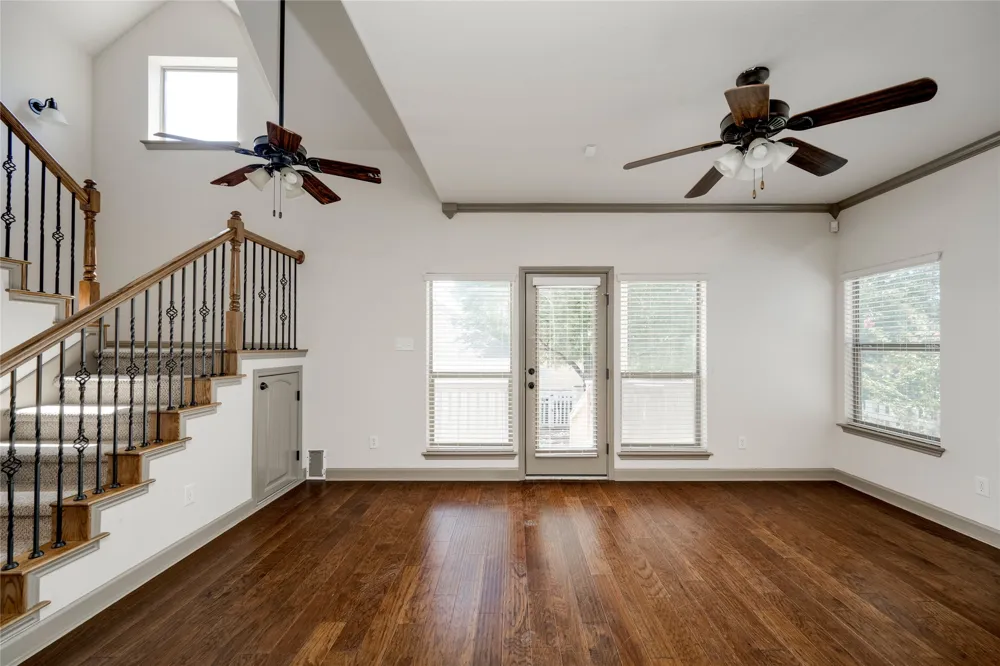 483 McGarity Kyle, TX 78640