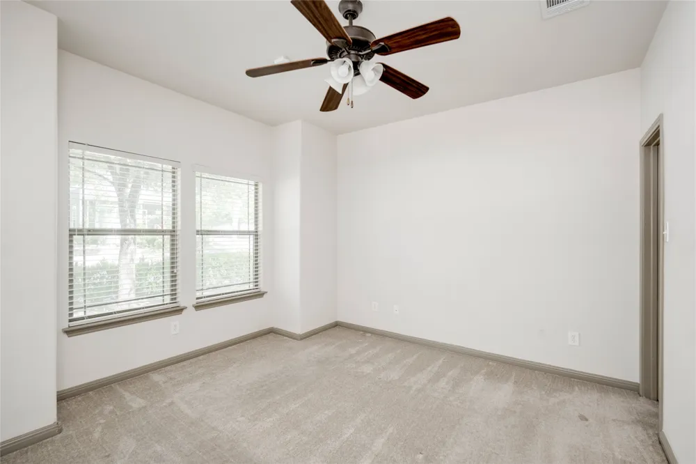 483 McGarity Kyle, TX 78640