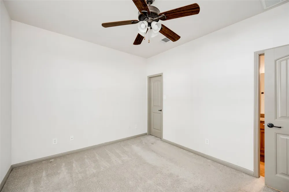 483 McGarity Kyle, TX 78640