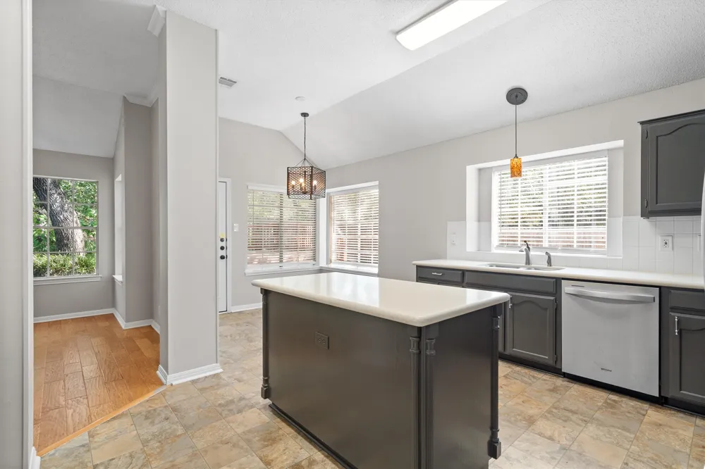 3503 Latimer Drive Austin, TX 78732