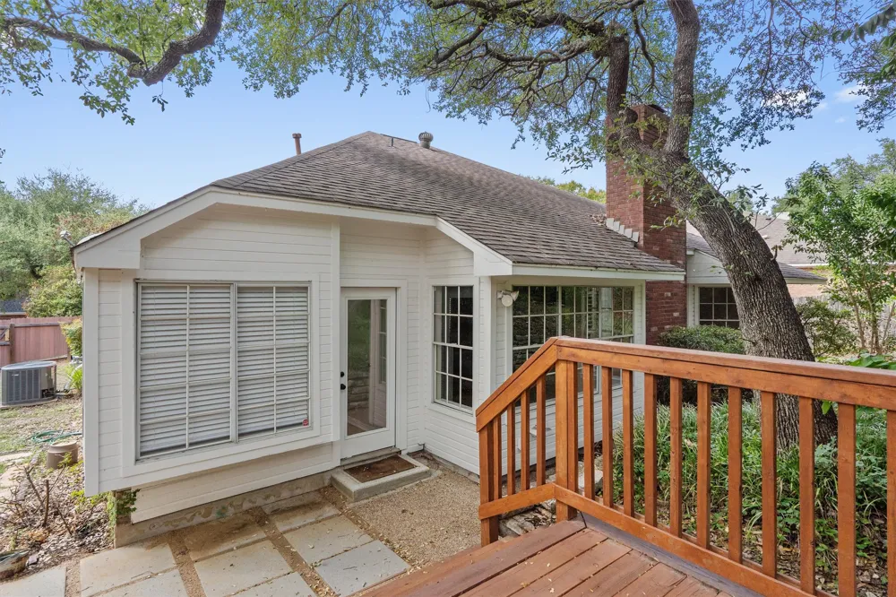 3503 Latimer Drive Austin, TX 78732