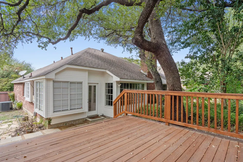 3503 Latimer Drive Austin, TX 78732