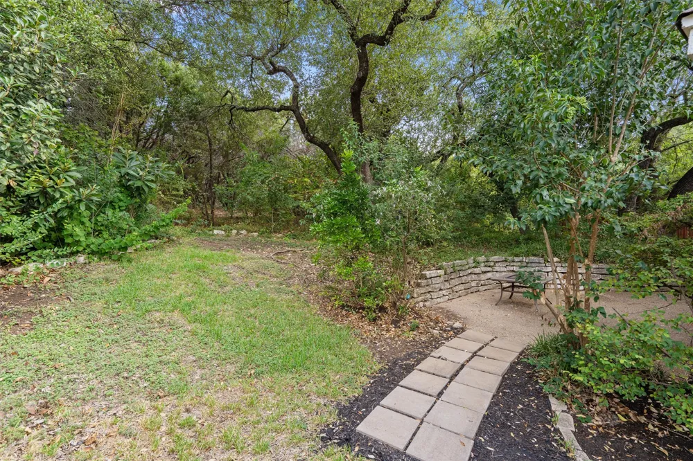 3503 Latimer Drive Austin, TX 78732