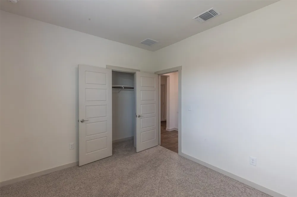 2913 Louris Lane Pflugerville, TX 78660