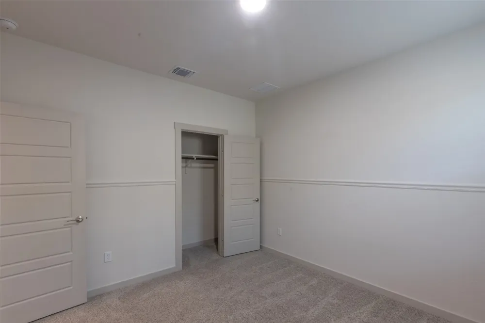 2913 Louris Lane Pflugerville, TX 78660