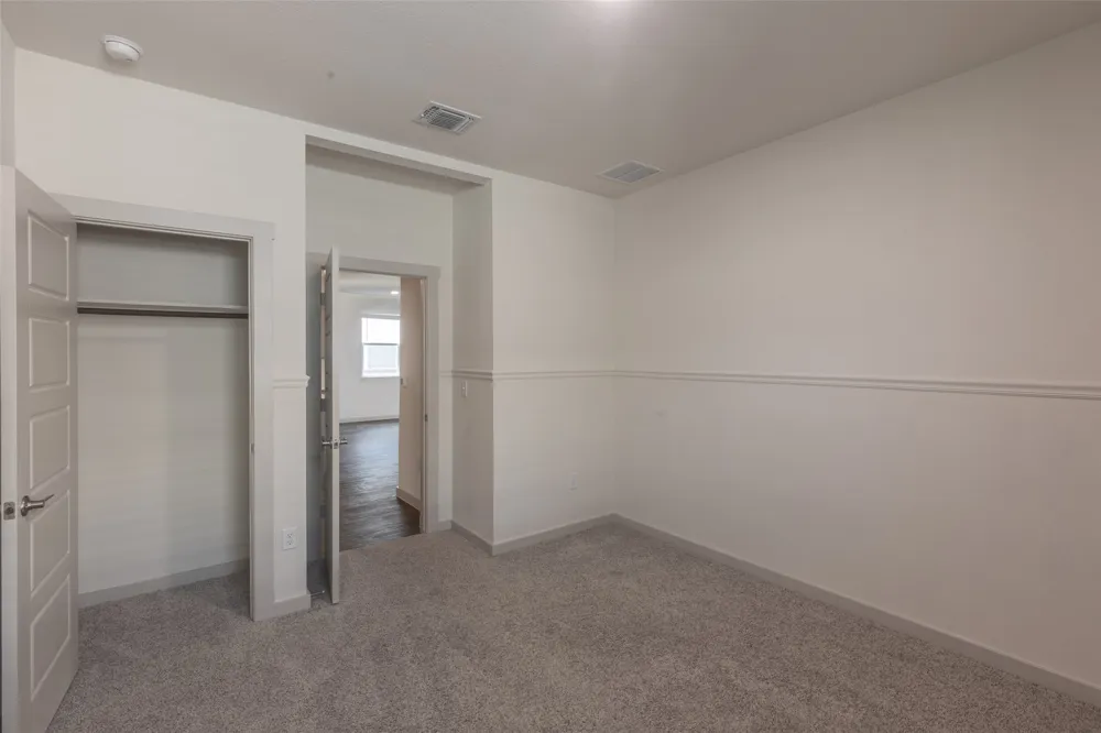 2913 Louris Lane Pflugerville, TX 78660