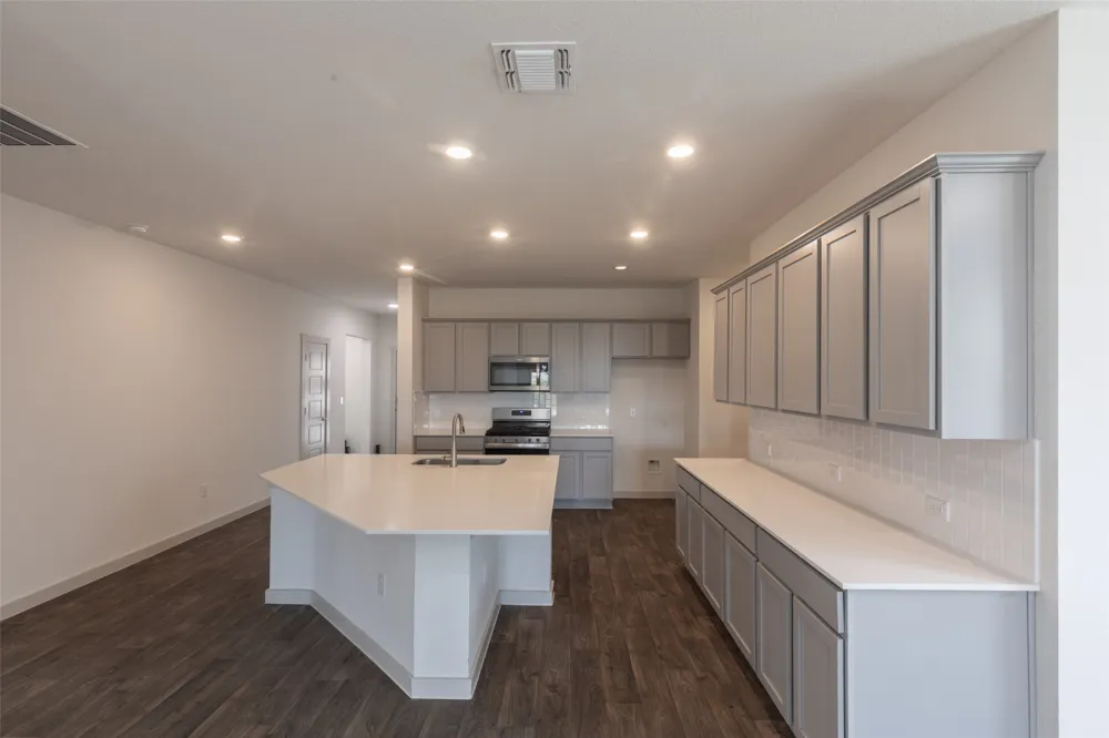 2913 Louris Lane Pflugerville, TX 78660