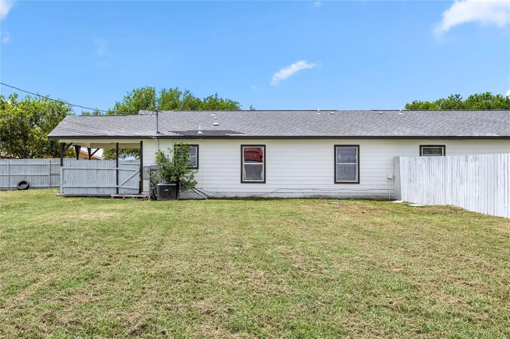 108 Gm Lane #A San Marcos, TX 78666