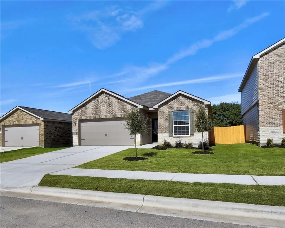 120 Declaration Lane Liberty Hill, TX 78642