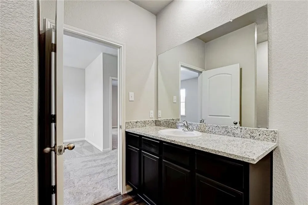 120 Declaration Lane Liberty Hill, TX 78642