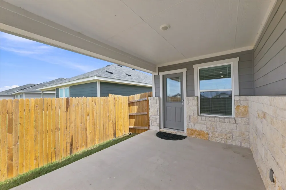 17197 Purple Top Lane Manor, TX 78653
