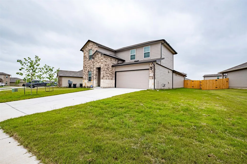 204 Lily Pond Trail San Marcos, TX 78666
