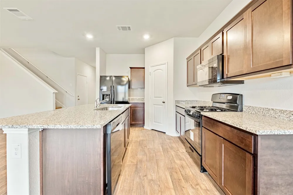 204 Lily Pond Trail San Marcos, TX 78666