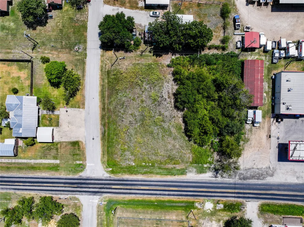 311 E Clark Street Bartlett, TX 76511