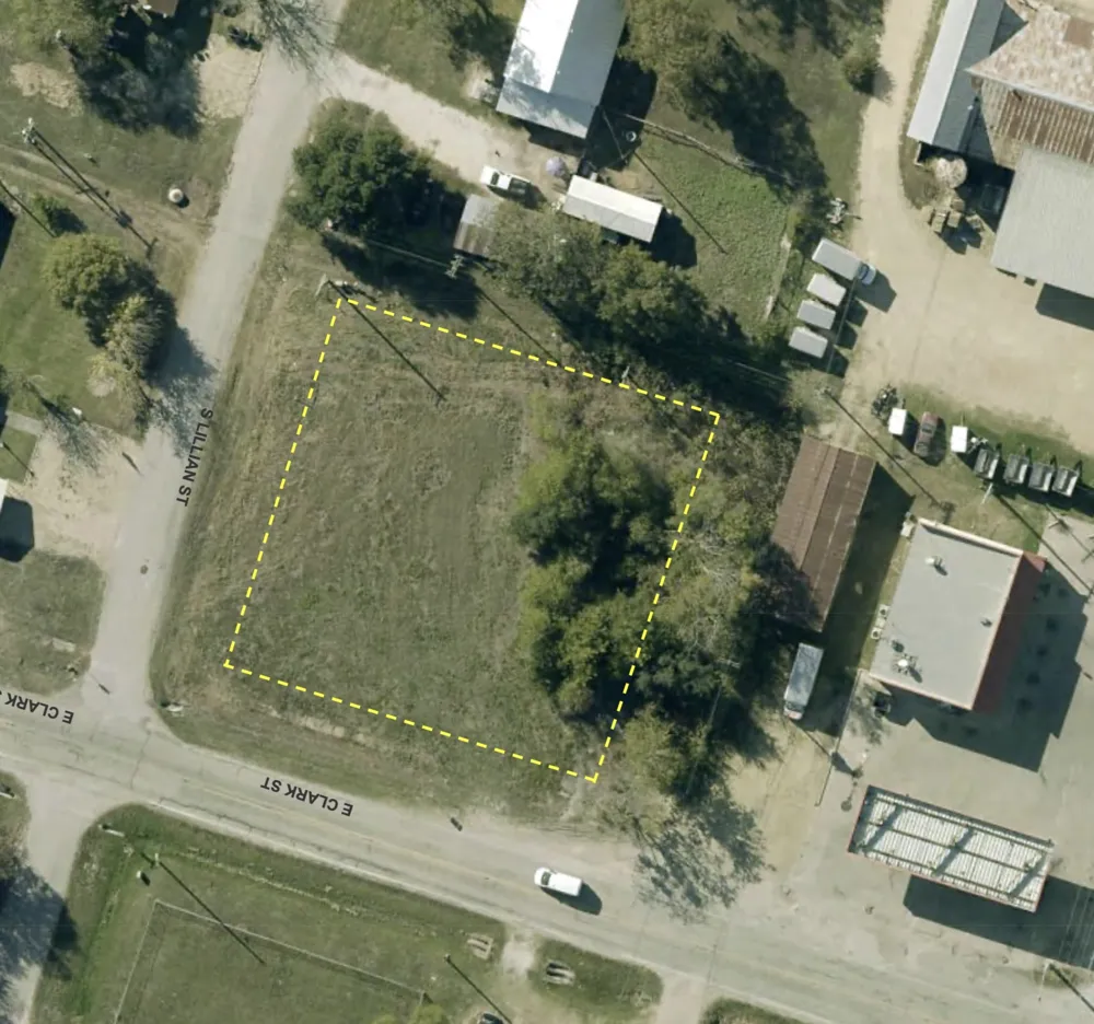 311 E Clark Street Bartlett, TX 76511