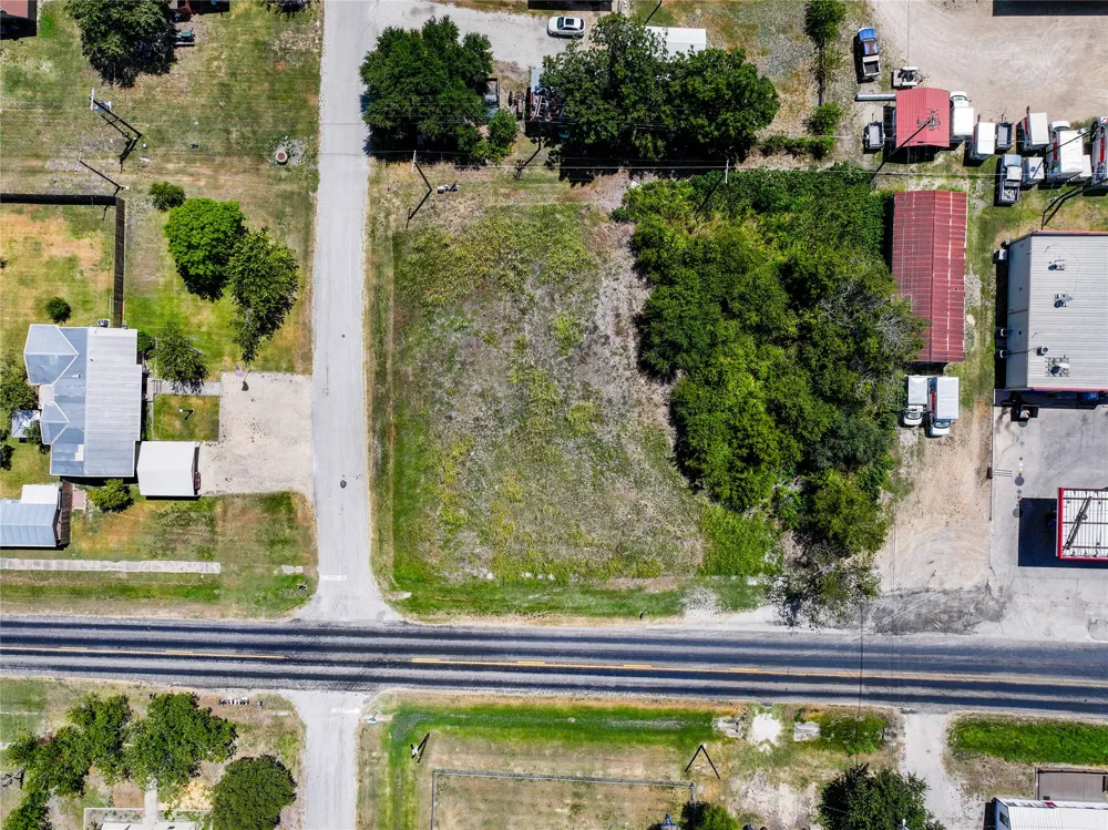 311 E Clark Street Bartlett, TX 76511