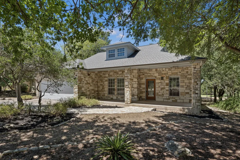 98 Brookhollow Drive Wimberley, TX 78676