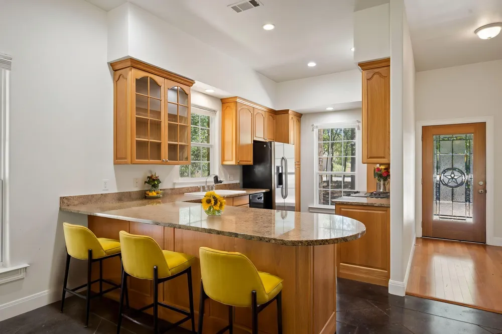 98 Brookhollow Drive Wimberley, TX 78676