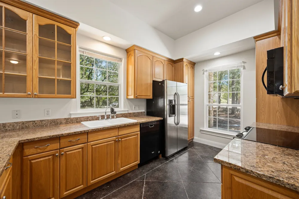 98 Brookhollow Drive Wimberley, TX 78676