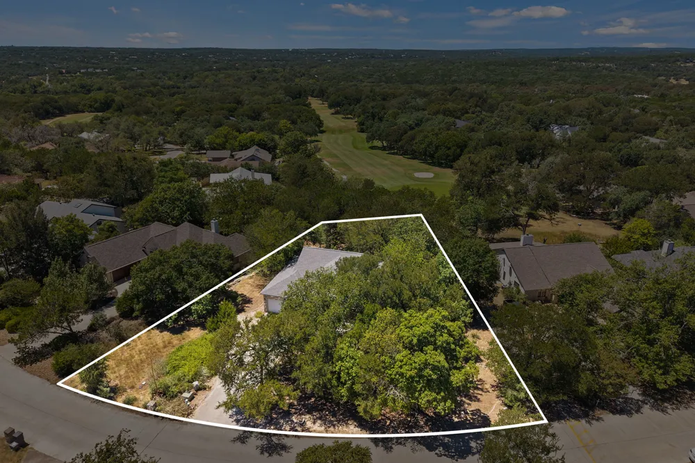 98 Brookhollow Drive Wimberley, TX 78676