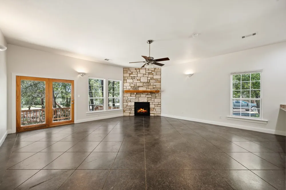98 Brookhollow Drive Wimberley, TX 78676