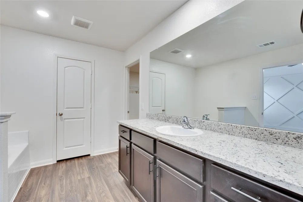 18512 Quiet Range Drive Elgin, TX 78621
