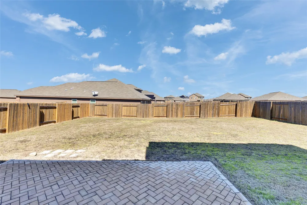 18512 Quiet Range Drive Elgin, TX 78621