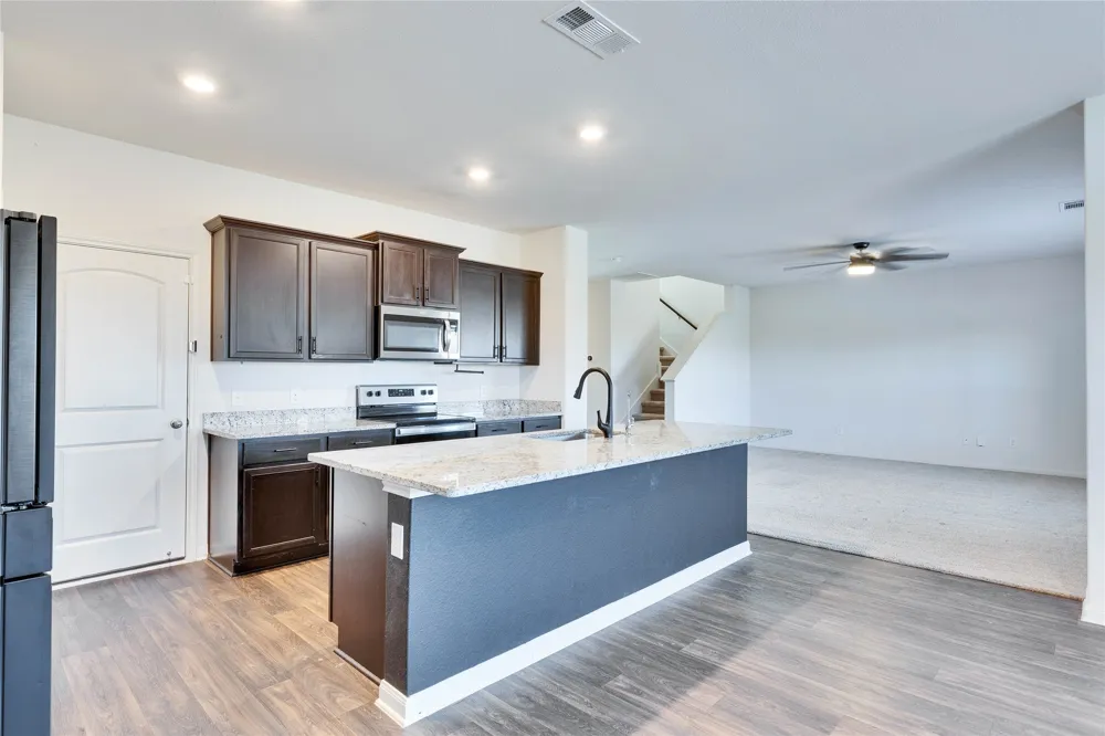 18512 Quiet Range Drive Elgin, TX 78621